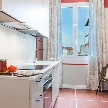 Orange Apartamento *